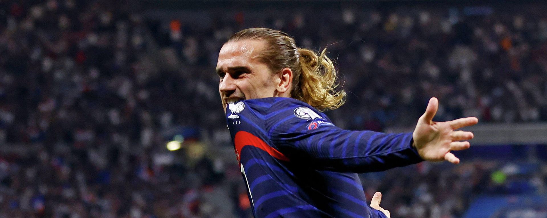 France's Antoine Griezmann celebrates scoring their second goal - Sputnik International, 1920, 15.11.2021