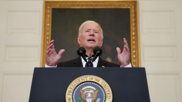 U.S. President Joe Biden delivers remarks on the Delta variant and his administration's efforts to increase vaccinations, from the State Dining Room of the White House in Washington, U.S., September 9, 2021. - Sputnik International