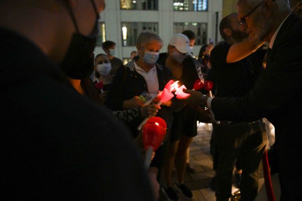 People light candles during a 9/11 commemoration ceremony at the Greek Orthodox St. Nicholas National Shrine adjacent to the 9/11 Memorial & Museum in New York City on 10 September 2021. People light candles during a 9/11 commemoration ceremony at the Greek Orthodox St. Nicholas National Shrine adjacent to the 9/11 Memorial & Museum in New York City on 10 September 2021. - Sputnik International