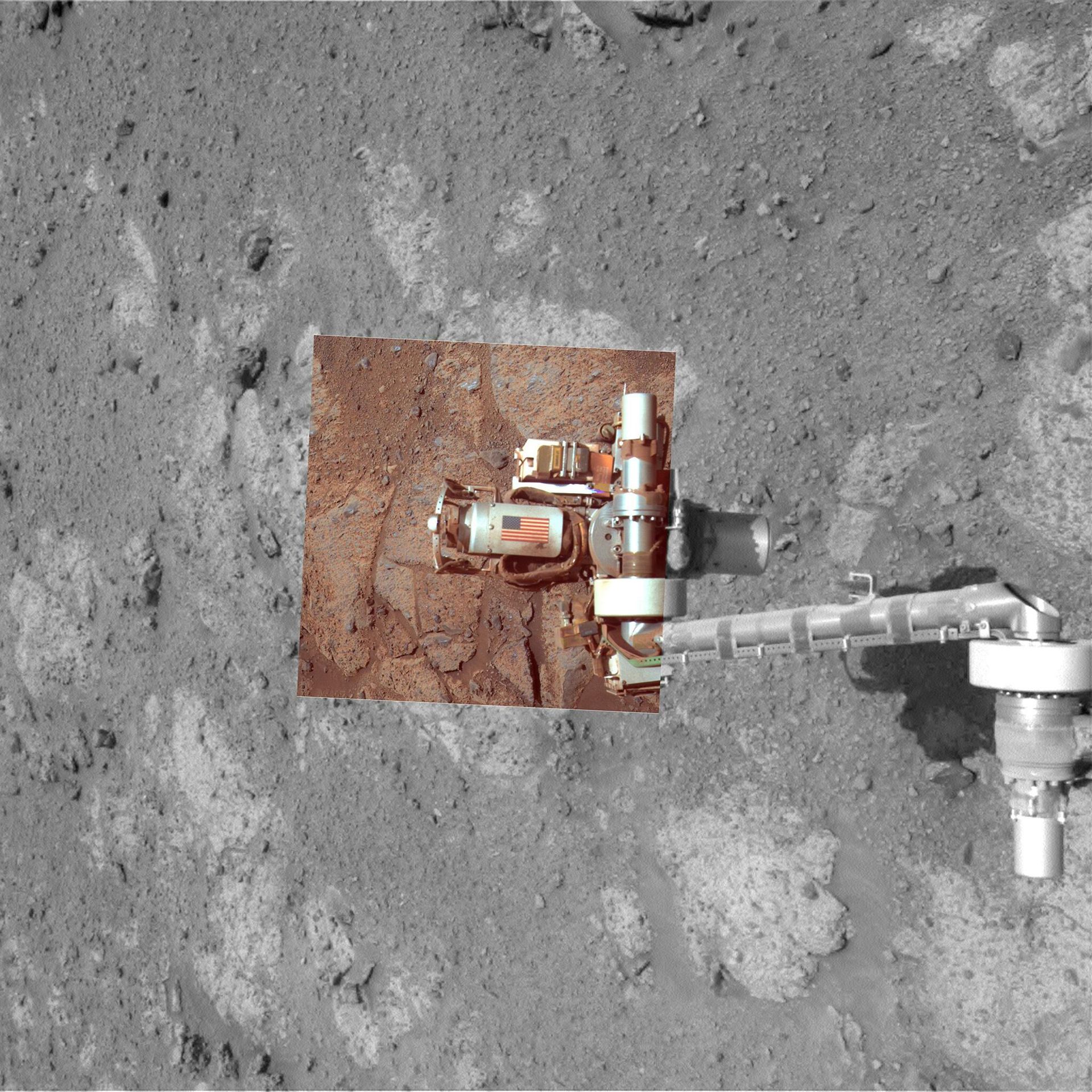 This view of an American flag on metal recovered from the site of the World Trade Center towers shortly after their destruction on Sept. 11, 2001, was taken on Mars on Sept. 11, 2011, the 10th anniversary of the attacks on the towers. - Sputnik International, 1920, 11.09.2021