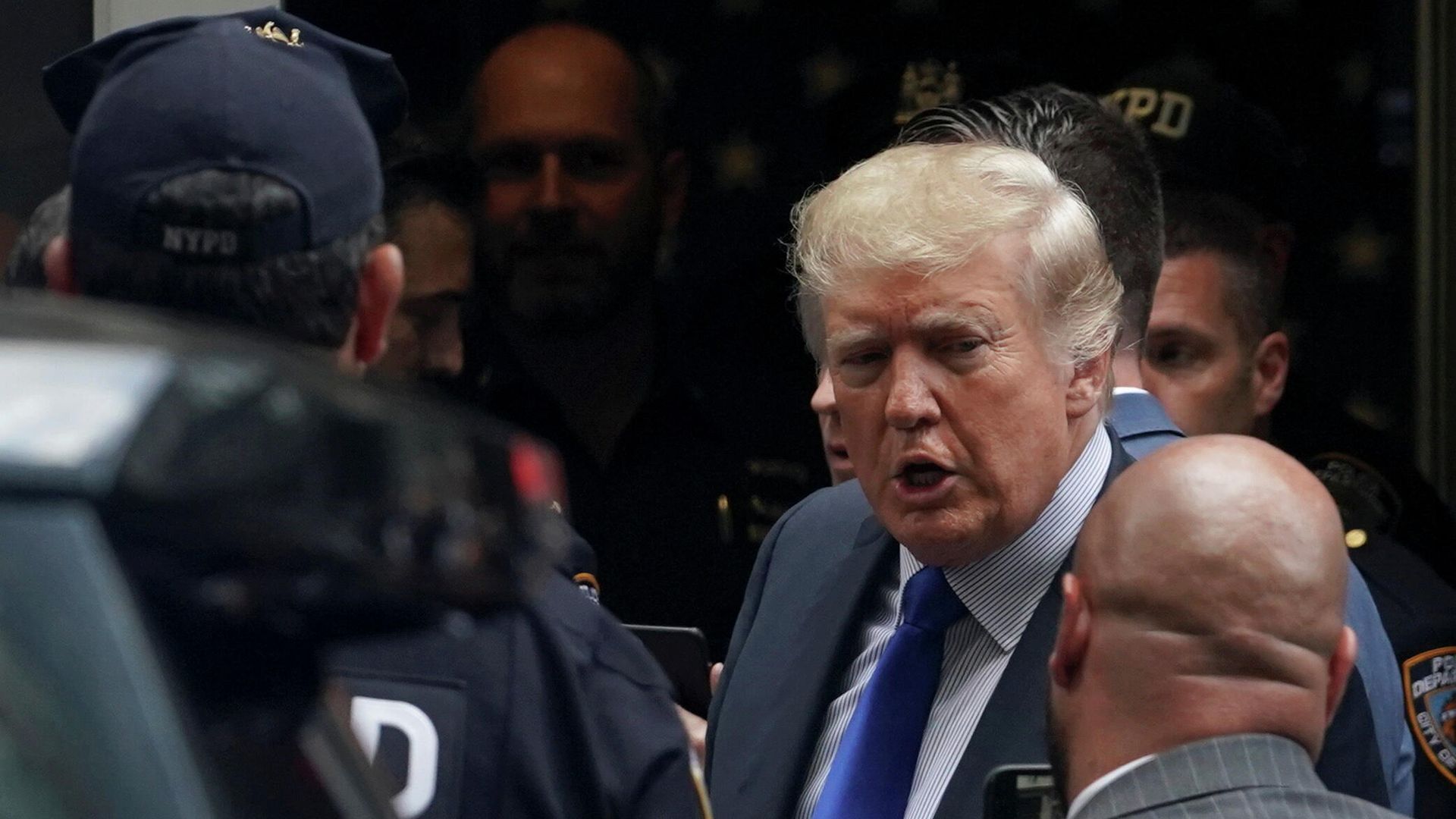 Former U.S. President Donald Trump visits the 17th Precinct of the New York City Police Department during the commemoration of the 20th anniversary of the September 11, 2001 attacks in New York City, New York, U.S., September 11, 2021 Former U.S. President Donald Trump visits the 17th Precinct of the New York City Police Department during the commemoration of the 20th anniversary of the September 11, 2001 attacks in New York City, New York, U.S., September 11, 2021 - Sputnik International, 1920, 13.09.2021