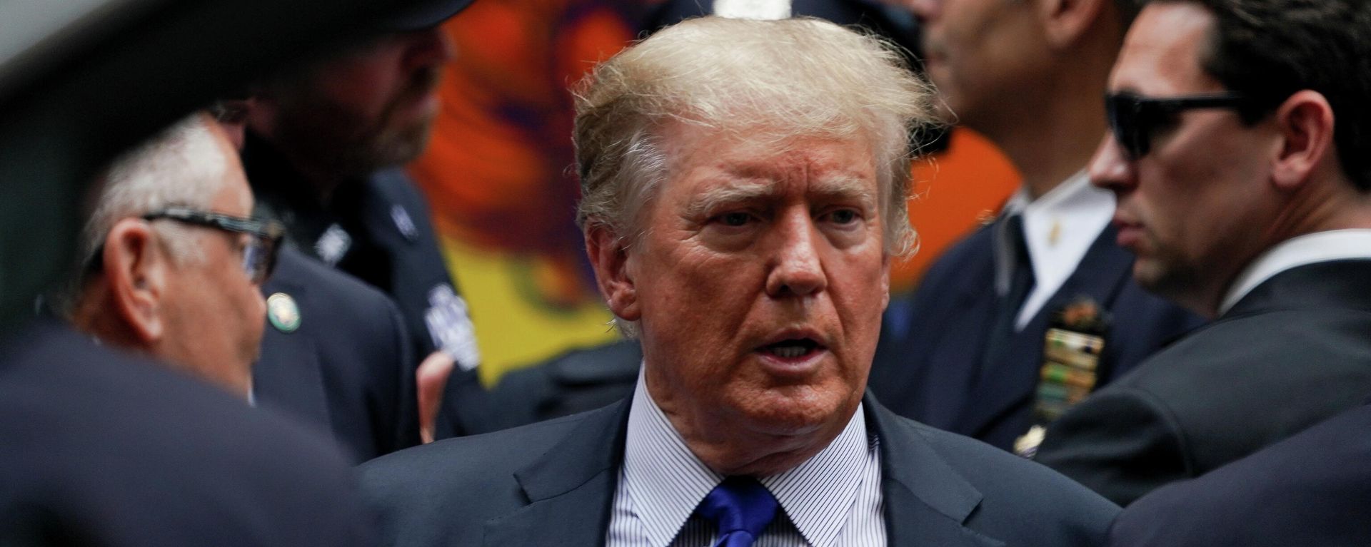 Former U.S. President Donald Trump looks on as he visits the 17th Precinct of the New York City Police Department during the commemoration of the 20th anniversary of the September 11, 2001 attacks in New York City, New York, U.S., September 11, 2021 - Sputnik International, 1920, 16.09.2021