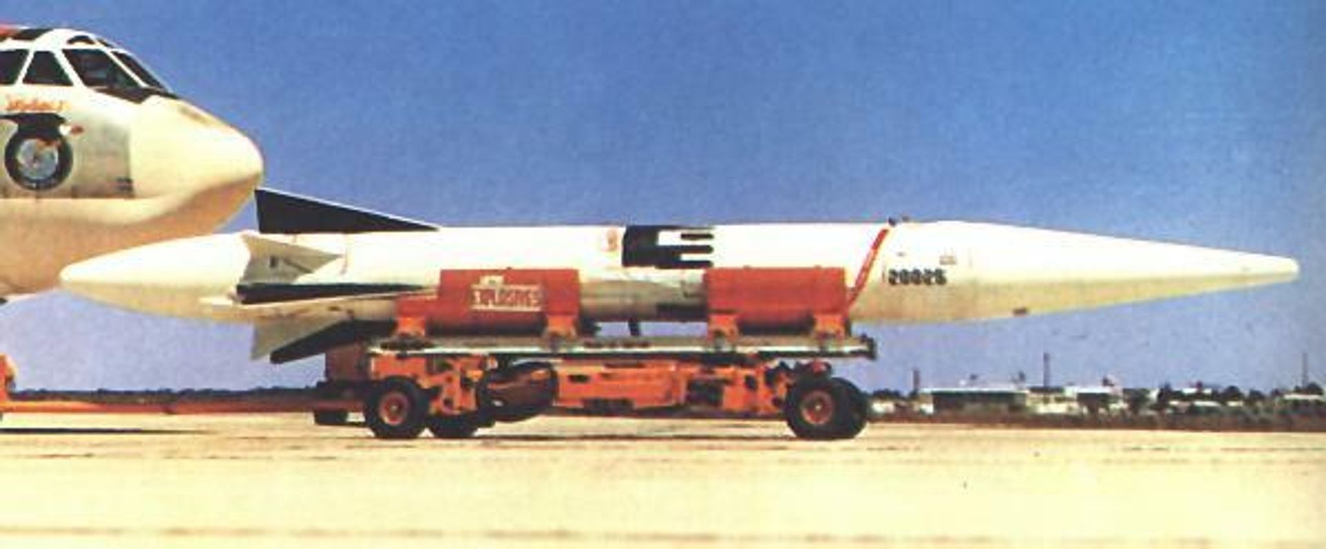 Douglas GAM-87/AGM-48 Skybolt air-launched ballistic missile (ALBM) Douglas GAM-87/AGM-48 Skybolt air-launched ballistic missile (ALBM) - Sputnik International, 1920, 18.09.2021