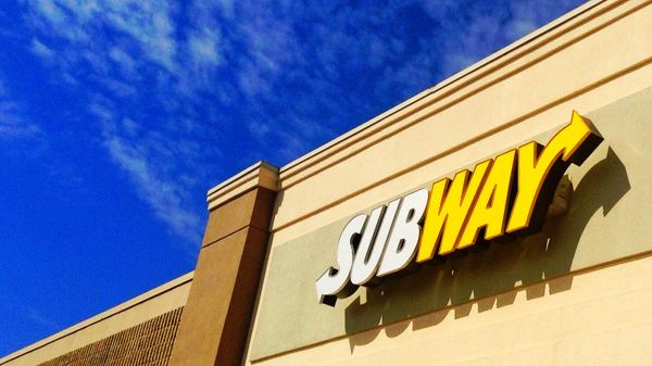 Subway restautant logo - Sputnik International