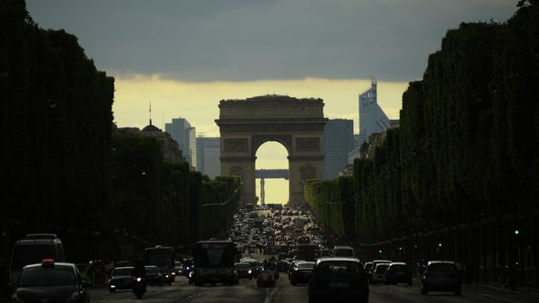 Avenue des Champs-Elysees, Paris - Sputnik International