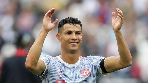 Soccer Football - Premier League - West Ham United v Manchester United - London Stadium, London, Britain - September 19, 2021 Manchester United's Cristiano Ronaldo celebrates after the match - Sputnik International