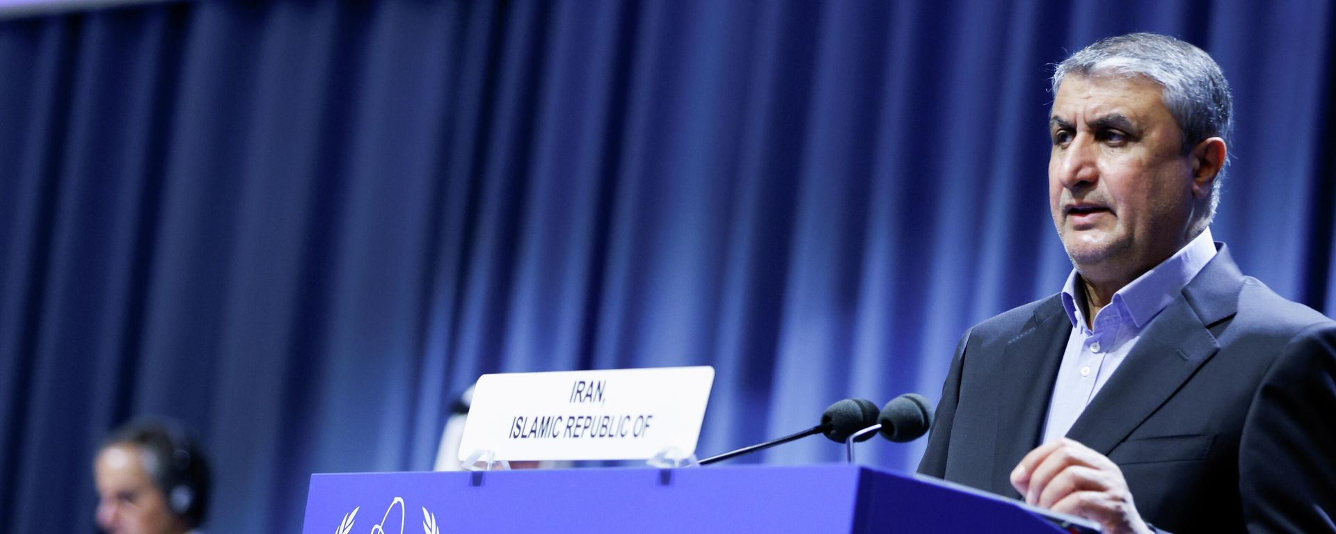 Iranian Atomic Energy Agency (IAEA) Chief Mohammad Eslami delivers his speech as IAEA Director General Rafael Grossi listens at the opening of the IAEA General Conference at their headquarters in Vienna, Austria, September 20, 2021 - Sputnik International, 1920, 20.09.2021
