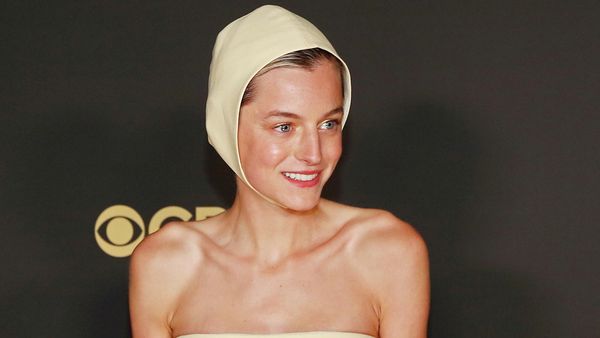 Cast member Emma Corrin arrives at the Netflix UK Primetime Emmy Red Carpet for The Crown in London, Britain, September 19, 2021. - Sputnik International