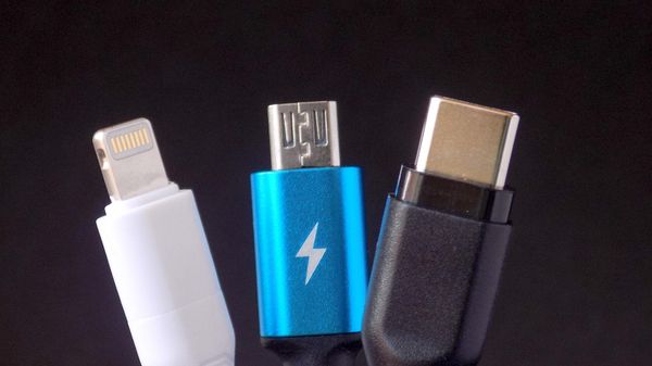 Charging cables - Sputnik International