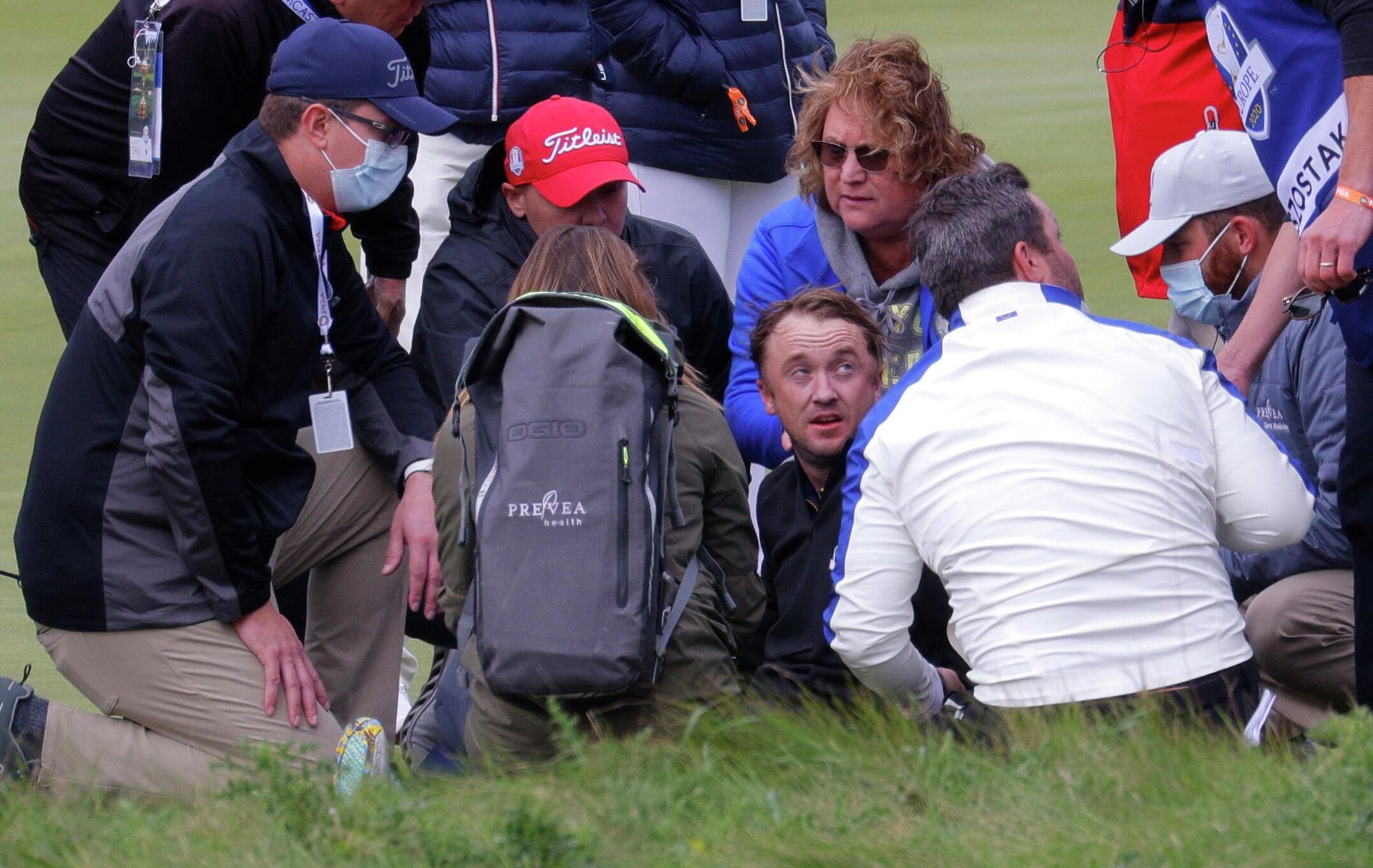 Golf - The 2020 Ryder Cup - Whistling Straits, Sheboygan, Wisconsin, U.S. - September 23, 2021 Actor Tom Felton receives medical attention during a practice round - Sputnik International, 1920, 24.09.2021