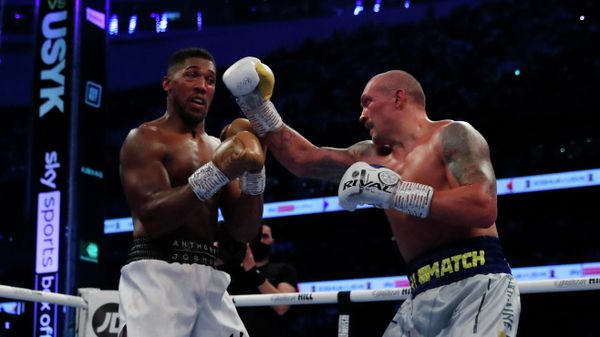 Action from Joshua-Usyk - Sputnik International