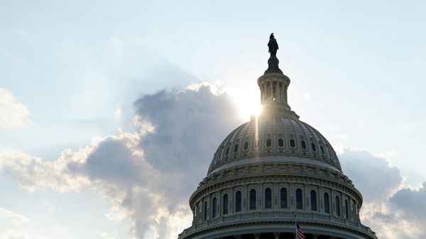 The dome of the U.S. Capitol Building is seen as the sun sets on Capitol Hill in Washington, U.S.,  July 26, 2019 - Sputnik International