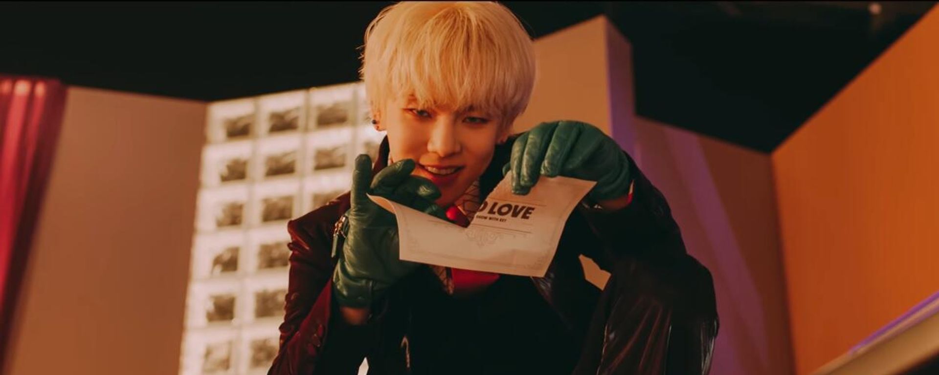 SHINee’s Member Key Serves Retro Futuristic Vibes in New MV ‘Bad Love’ SHINee’s Member Key Serves Retro Futuristic Vibes in New MV ‘Bad Love’ - Sputnik International, 1920, 27.09.2021
