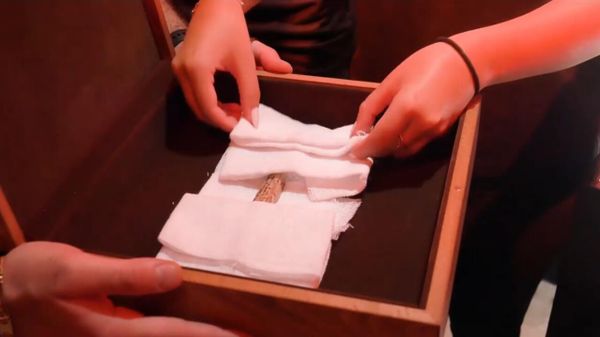 Replica of ancient tablet written in long extinct Ugaritic language - Sputnik International
