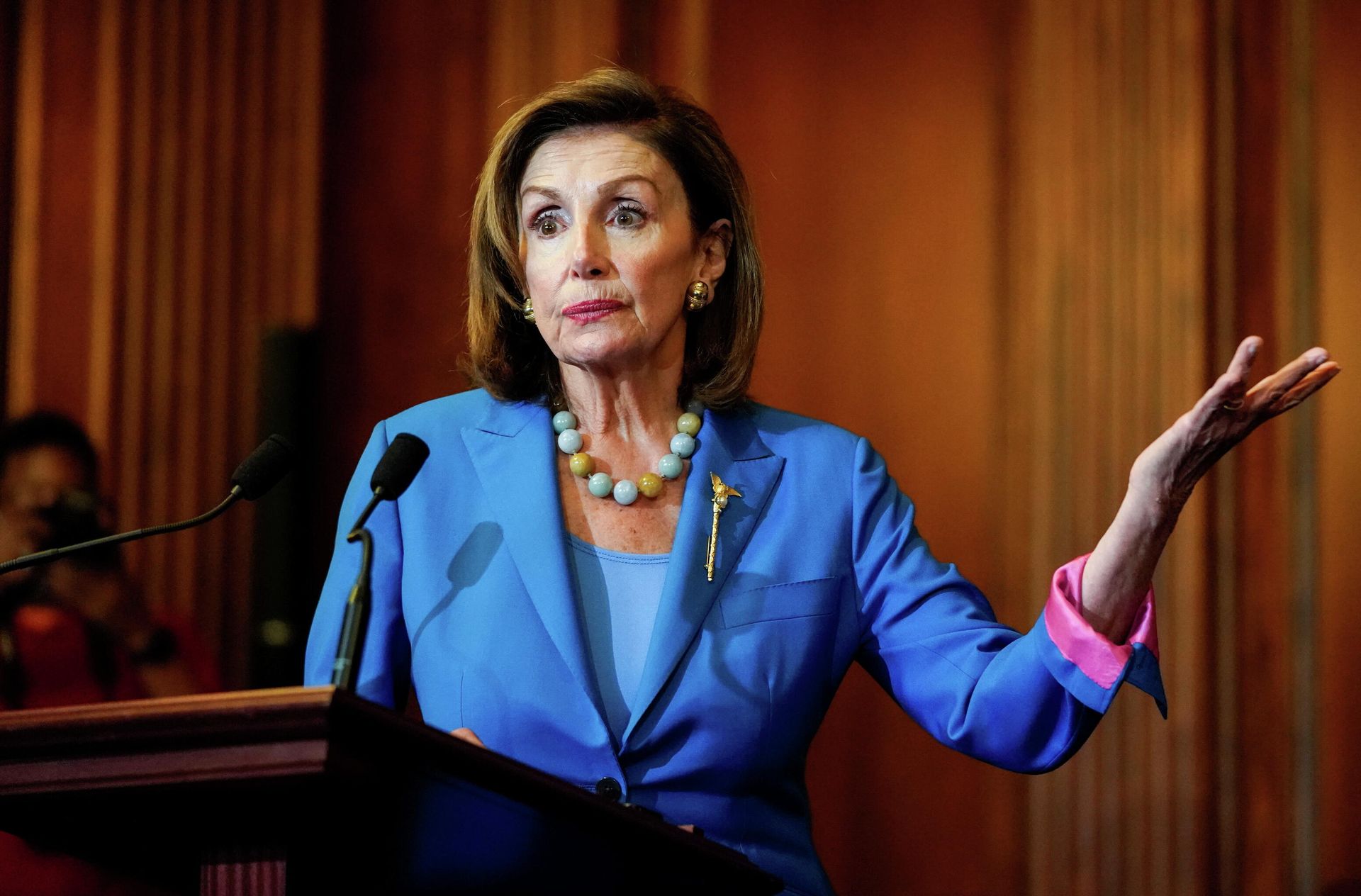 U.S. House Speaker Nancy Pelosi (D-CA) speaks while signing the continuing resolution to avoid a U.S. government shutdown during a bill enrollment ceremony on Capitol Hill in Washington, U.S., September 30, 2021 U.S. House Speaker Nancy Pelosi (D-CA) speaks while signing the continuing resolution to avoid a U.S. government shutdown during a bill enrollment ceremony on Capitol Hill in Washington, U.S., September 30, 2021 - Sputnik International, 1920, 05.10.2021