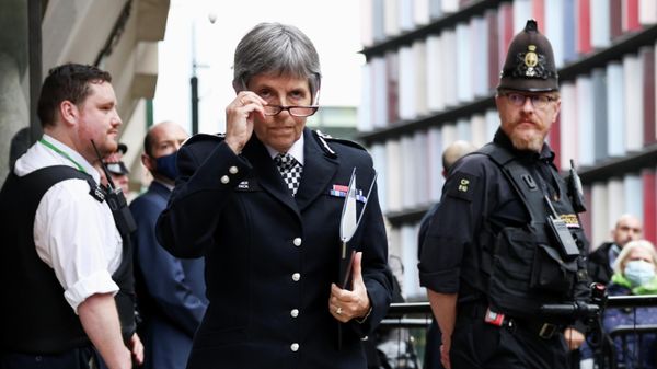 Metropolitan Police Commissioner Cressida Dick delivers a statement outside the Old Bailey, where police officer Wayne Couzens was sentenced following the murder of Sarah Everard, in London - Sputnik International