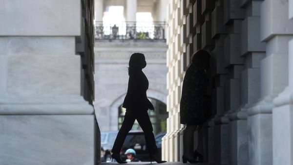 U.S. Vice President Kamala Harris arrives at the U.S. Capitol in Washington, U.S., September 30, 2021. - Sputnik International