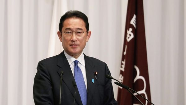 Former Japanese Foreign Minister Fumio Kishida attends a press conference at the Liberal Democratic Party (LPD) headquarters after he was elected as the party president in Tokyo, Japan September 29, 2021 - Sputnik International