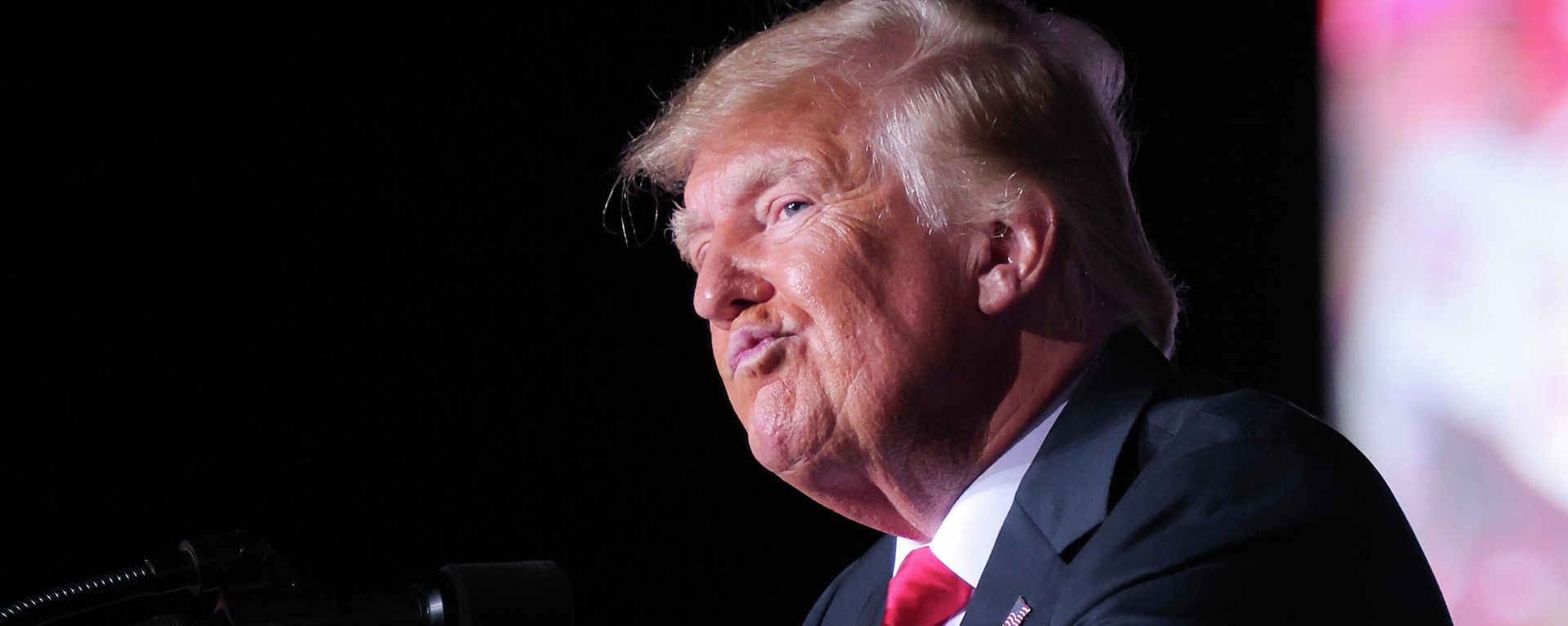Former U.S. President Donald Trump attends a rally in Perry, Georgia, U.S. September 25, 2021 Former U.S. President Donald Trump attends a rally in Perry, Georgia, U.S. September 25, 2021 - Sputnik International, 1920, 08.10.2021
