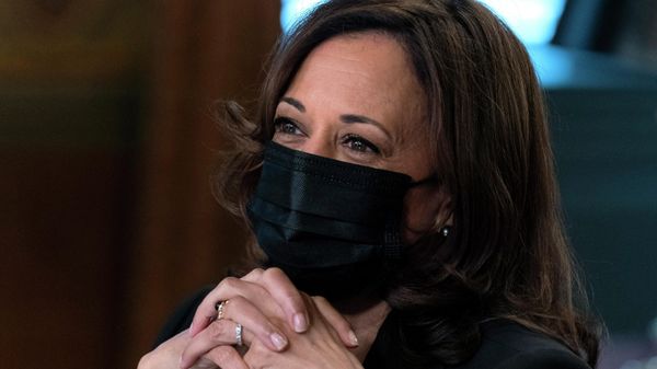 Vice President Kamala Harris meets with the White House Task Force on Worker Organizing and Empowerment, Thursday, Oct. 7, 2021, in Harris' ceremonial office in the Eisenhower Executive Office Building on the White House complex in Washington. - Sputnik International