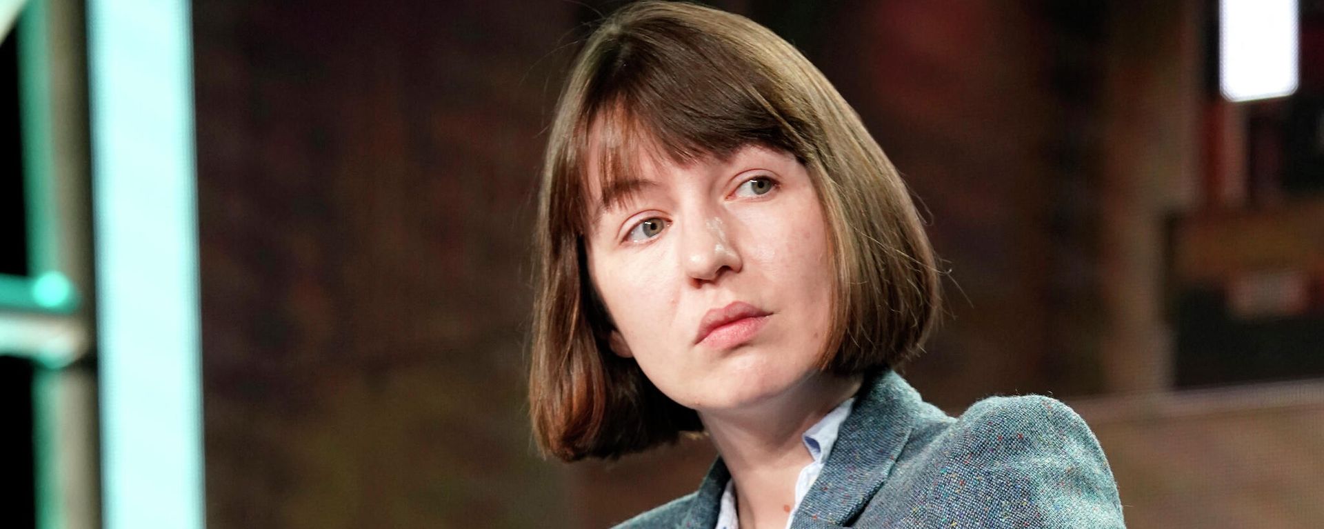 Sally Rooney speaks onstage during the Hulu Panel at Winter TCA 2020 at The Langham Huntington, Pasadena on January 17, 2020 in Pasadena, California Sally Rooney speaks onstage during the Hulu Panel at Winter TCA 2020 at The Langham Huntington, Pasadena on January 17, 2020 in Pasadena, California - Sputnik International, 1920, 12.10.2021