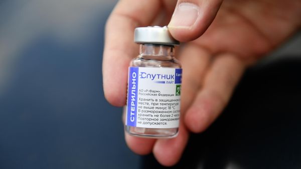 Russia's Sputnik Light vaccine against COVID-19. - Sputnik International