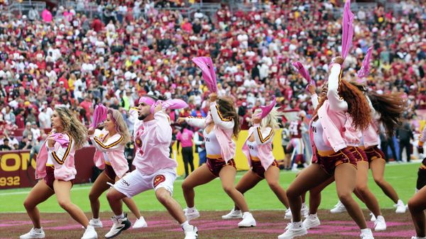 Washington Football Team cheerleaders perform during an NFL football game against the New Orleans Saints, Sunday, Oct. 10, 2021 in Landover, Md.  - Sputnik International