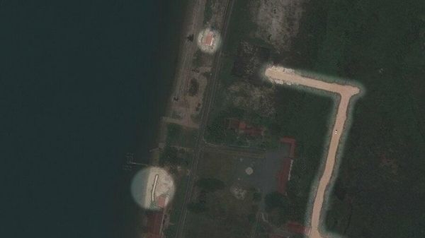  Over the course of August and September, three new buildings have gone up and a new road has been cleared at Cambodia's Ream Naval Base, where concerns over possible Chinese military access linger amid Beijing-backed construction - Sputnik International