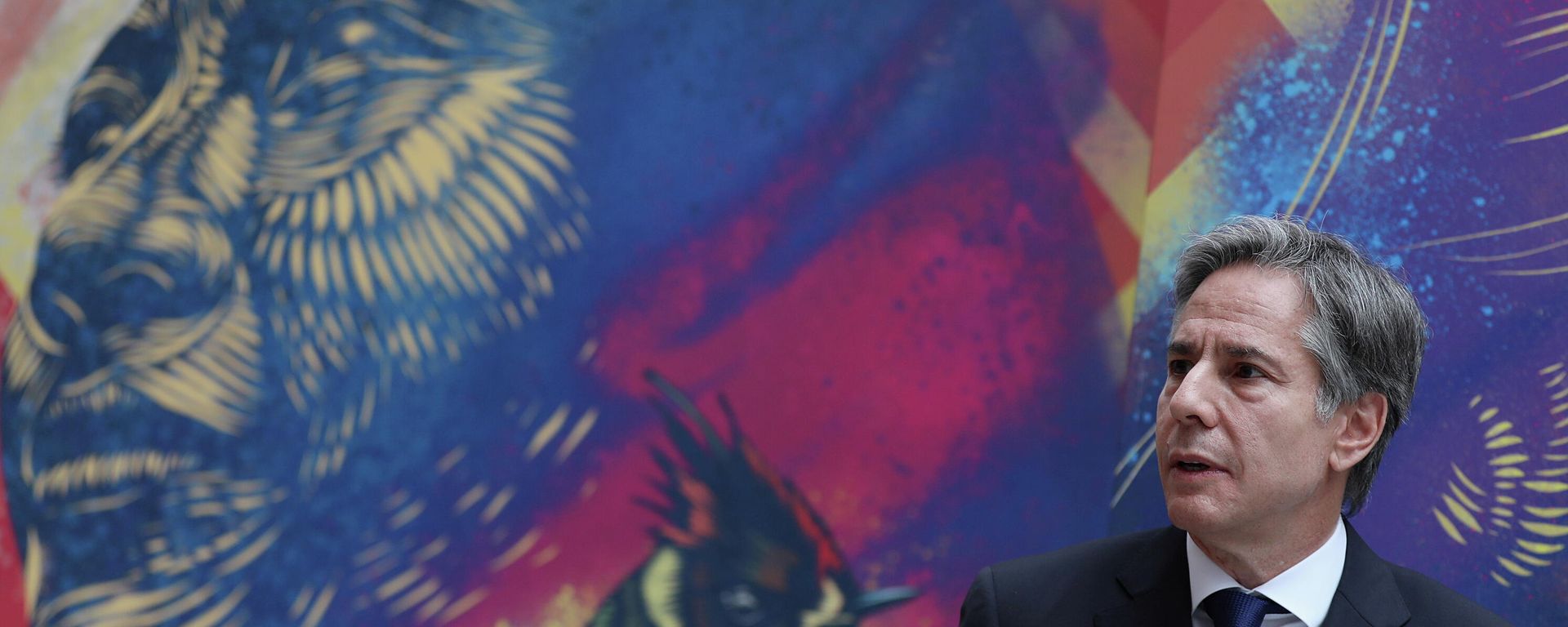 U.S. Secretary of State Antony Blinken looks on during a meeting with youth leaders in Bogota, Colombia October 21, 2021 - Sputnik International, 1920, 22.10.2021