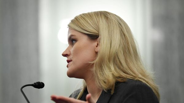Former Facebook employee and whistleblower Frances Haugen attends a Senate Committee on Commerce, Science, and Transportation hearing entitled 'Protecting Kids Online: Testimony from a Facebook Whistleblower' on Capitol Hill, in Washington, U.S., October 5, 2021 - Sputnik International