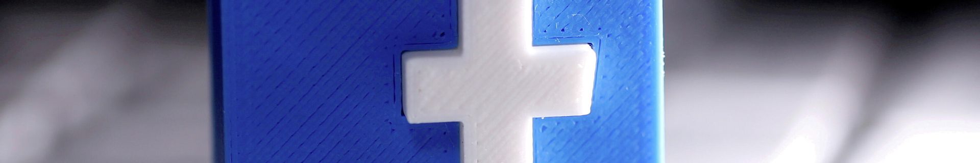 A 3D-printed Facebook logo is seen placed on a keyboard in this illustration - Sputnik International, 1920, 25.10.2021