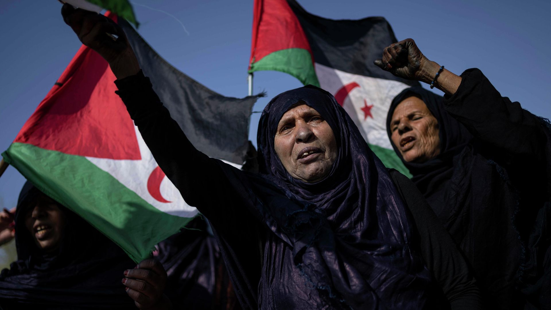 Saharawi refugees attend a rally prior their National Unity Day in the Bujador refugee camp, Algeria, Monday, Oct. 11, 2021. Saharawi refugees attend a rally prior their National Unity Day in the Bujador refugee camp, Algeria, Monday, Oct. 11, 2021. - Sputnik International, 1920, 25.10.2021