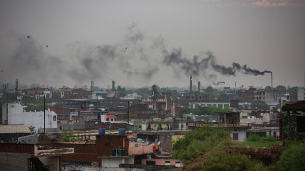 Smoke rises from chimneys of leather tanneries in Kanpur, an industrial city on the banks of the river Ganges, India, Tuesday, June 23, 2020 - Sputnik International