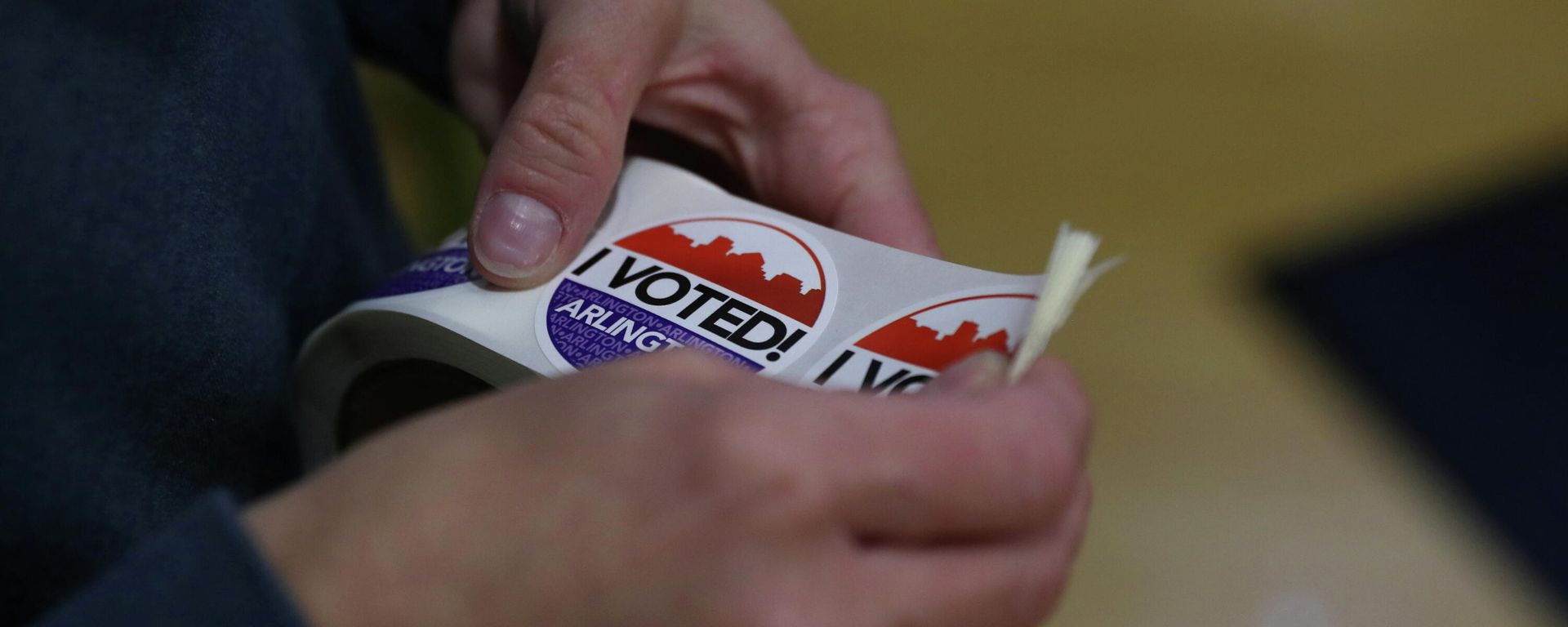 An Election Officer prepares I Voted! stickers for people who have finished voting at a polling place at Randolph Elementary School in Arlington, Virginia, U.S., November 2, 2021. An Election Officer prepares I Voted! stickers for people who have finished voting at a polling place at Randolph Elementary School in Arlington, Virginia, U.S., November 2, 2021. - Sputnik International, 1920, 02.11.2021