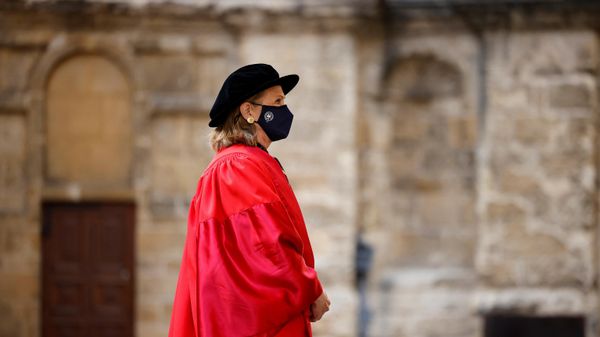 Former US Secretary of State and First Lady Hillary Rodham Clinton attends the annual Encaenia ceremony at Oxford University in Oxford, west of London, on September 22, 2021, where she received an honorary degree. - The honorands, along with senior members of the University, walked in procession from Exeter College to the Sheldonian Theatre. - Sputnik International