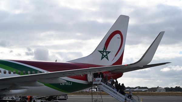 People board a Royal Air Maroc flight on July 15, 2020 at Bordeaux's airport. - Sputnik International