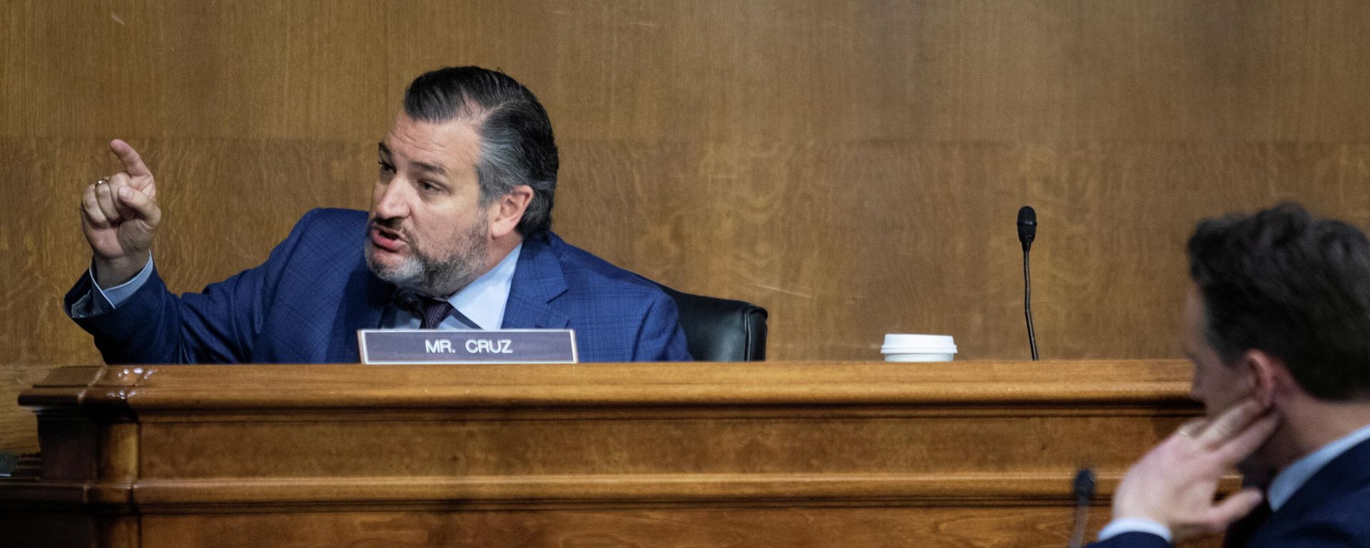 Senator Ted Cruz, a Republican from Texas, asks a question to Merrick Garland, U.S. attorney general, as he testifies before a Senate Judiciary Committee hearing in Washington, D.C., U.S., October 27, 2021. - Sputnik International, 1920, 06.11.2021
