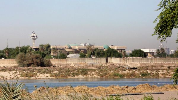 A picture taken on November 7, 2021 shows government buildings inside Baghdad's Green Zone across the Tigris River, following an overnight drone attack on the residence of Iraq's prime minister inside the zone - Sputnik International