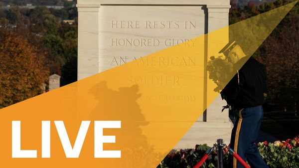 Wreath-Laying Ceremony Held in Arlington to Mark 100th Anniversary of Tomb of the Unknown Soldier - Sputnik International