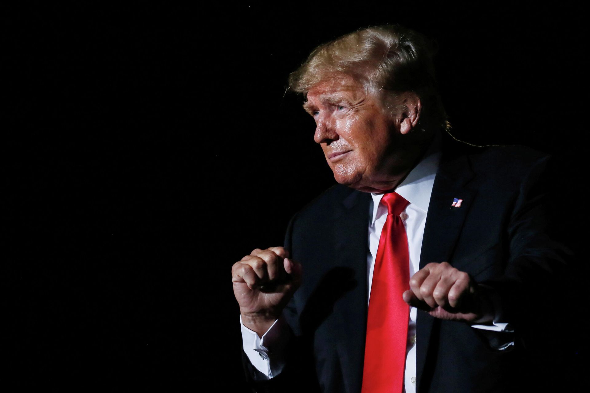 Former U.S. President Donald Trump reacts after his speech during a rally at the Iowa States Fairgrounds in Des Moines, Iowa, U.S., October 9, 2021 - Sputnik International, 1920, 14.11.2021