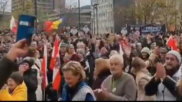 Austrians protest lockdown for unvaccinated Austrians protest lockdown for unvaccinated - Sputnik International
