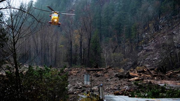A Royal Canadian Air Force 442 Squadron CH-149 Cormorant helicopter lands during the rescue of over 300 motorists stranded by mudslides, in Agassiz, British Columbia, Canada November 15, 2021 - Sputnik International