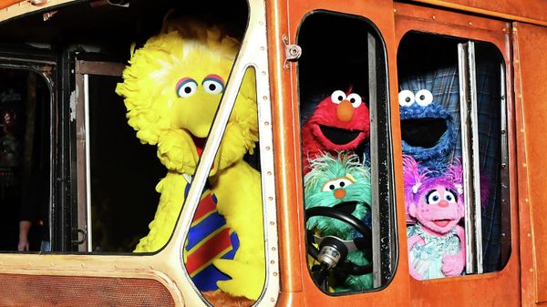 Sesame Street Characters (L-R) Big Bird, Elmo, Cookie Monster, and Abby Cadabby attend HBO Premiere of Sesame Street's The Magical Wand Chase at the Metrograph on November 9, 2017 in New York City.   Slaven Vlasic/Getty Images for HBO/AFP (Photo by Slaven Vlasic / GETTY IMAGES NORTH AMERICA / Getty Images via AFP) - Sputnik International