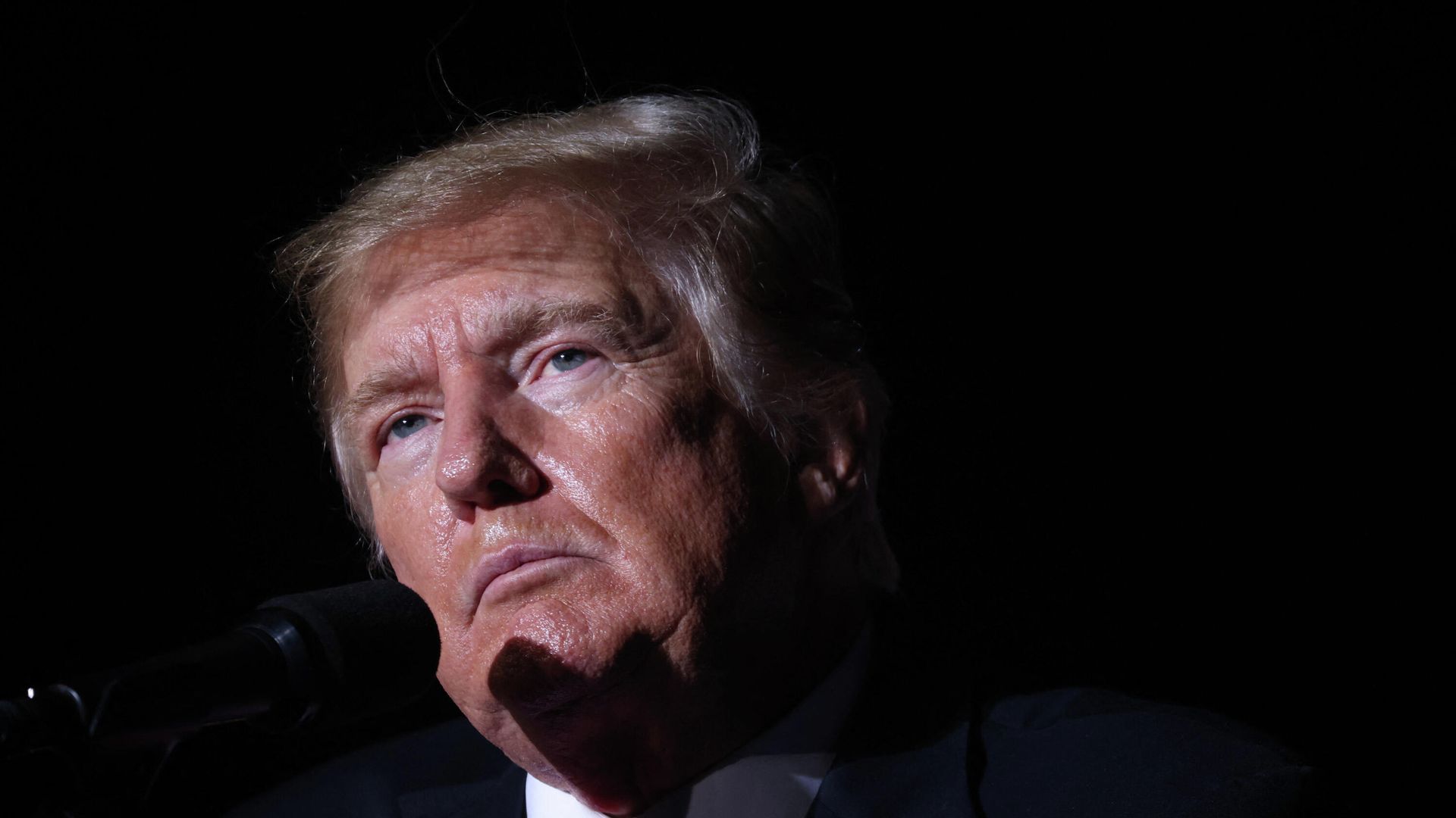 Former President Donald Trump speaks to supporters during a rally at the Iowa State Fairgrounds on October 09, 2021 in Des Moines, Iowa. Former President Donald Trump speaks to supporters during a rally at the Iowa State Fairgrounds on October 09, 2021 in Des Moines, Iowa. - Sputnik International, 1920, 13.01.2022