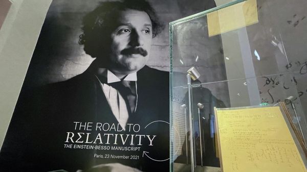 The Einstein-Besso manuscript, a 54-page working manuscript written jointly by Albert Einstein and Michele Besso between June 1913 and early 1914, which documents a crucial stage in the development of the general theory of relativity, is displayed at Christie's auction house in Paris, France, November 22, 2021 - Sputnik International