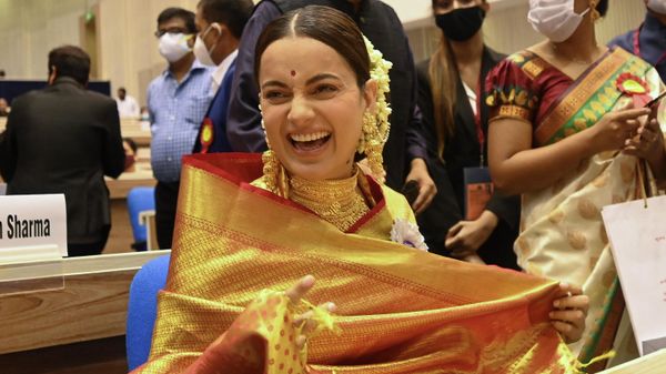 Bollywood actress Kangana Ranaut gestures as she attends the 67th National film awards and Dadasaheb Phalke Awards 2019 held in New Delhi on October 25, 2021 - Sputnik International