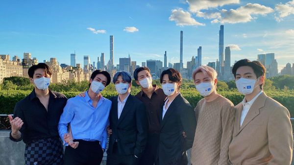 S Korean President Congratulates BTS For Winning 'Artist of the Year' at 'American Music Awards'  - Sputnik International
