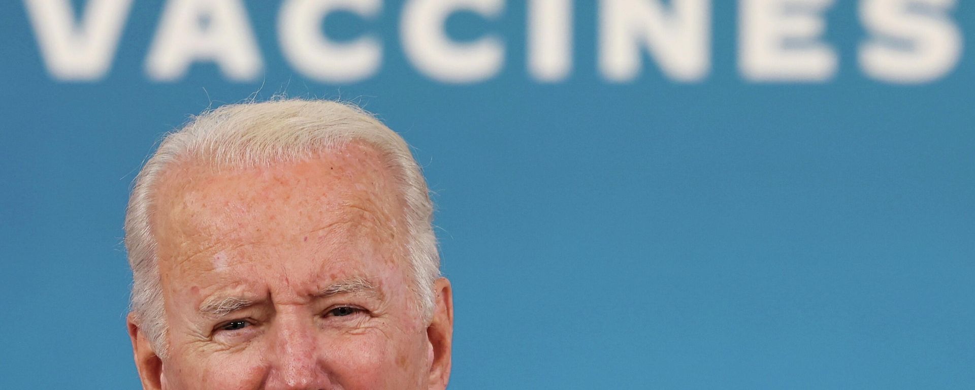 U.S. President Joe Biden delivers remarks on the authorization of the coronavirus disease (COVID-19) vaccine for kids ages 5 to 11, during a speech in the Eisenhower Executive Office Building’s South Court Auditorium at the White House in Washington, U.S., November 3, 2021. - Sputnik International, 1920, 30.11.2021