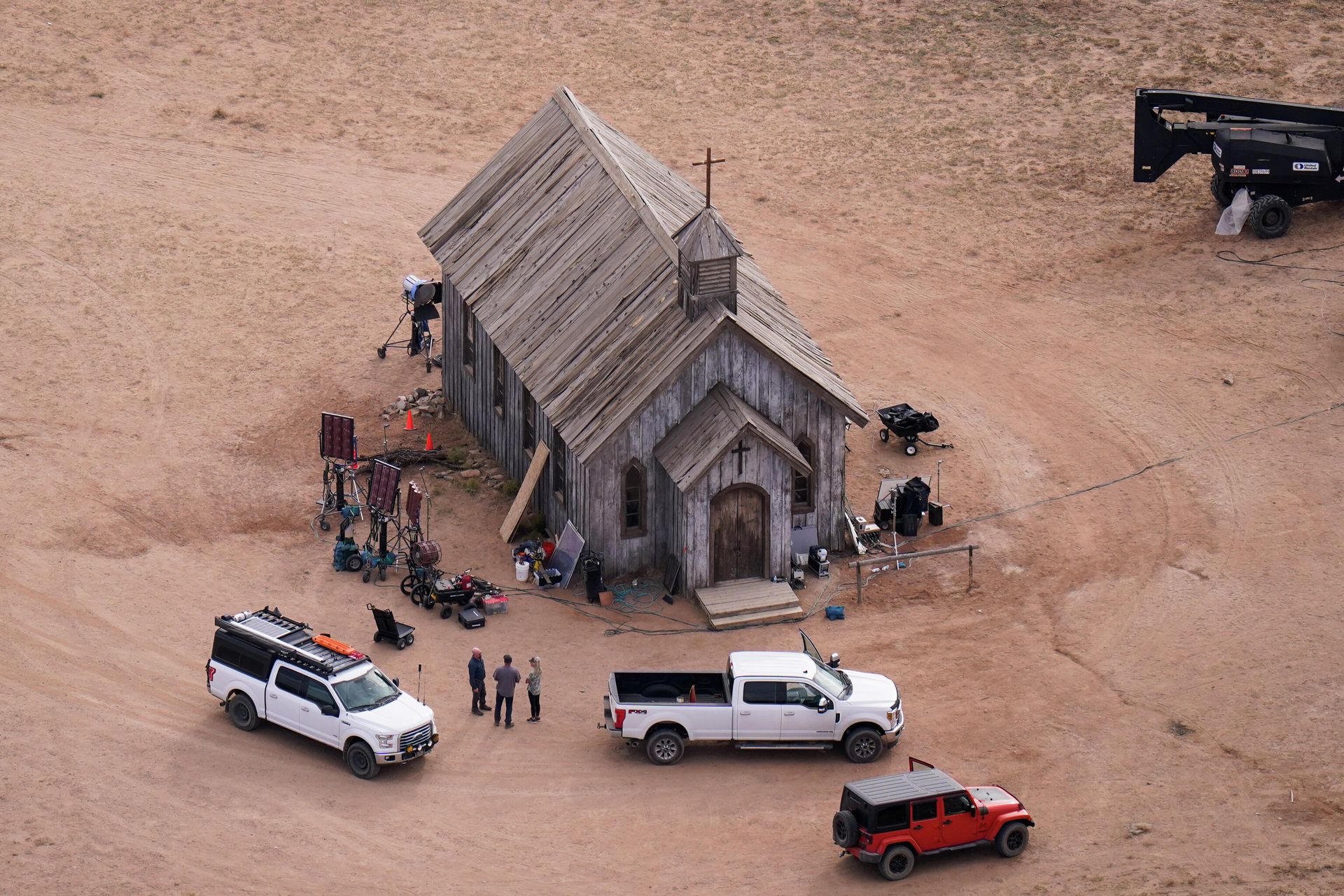 This aerial photo shows the Bonanza Creek Ranch in Santa Fe, N.M., on Saturday, Oct. 23, 2021. - Sputnik International, 1920, 26.04.2022