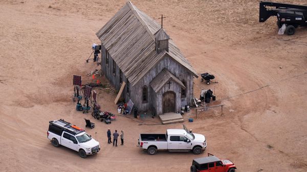 This aerial photo shows the Bonanza Creek Ranch in Santa Fe, N.M., on Saturday, Oct. 23, 2021. - Sputnik International